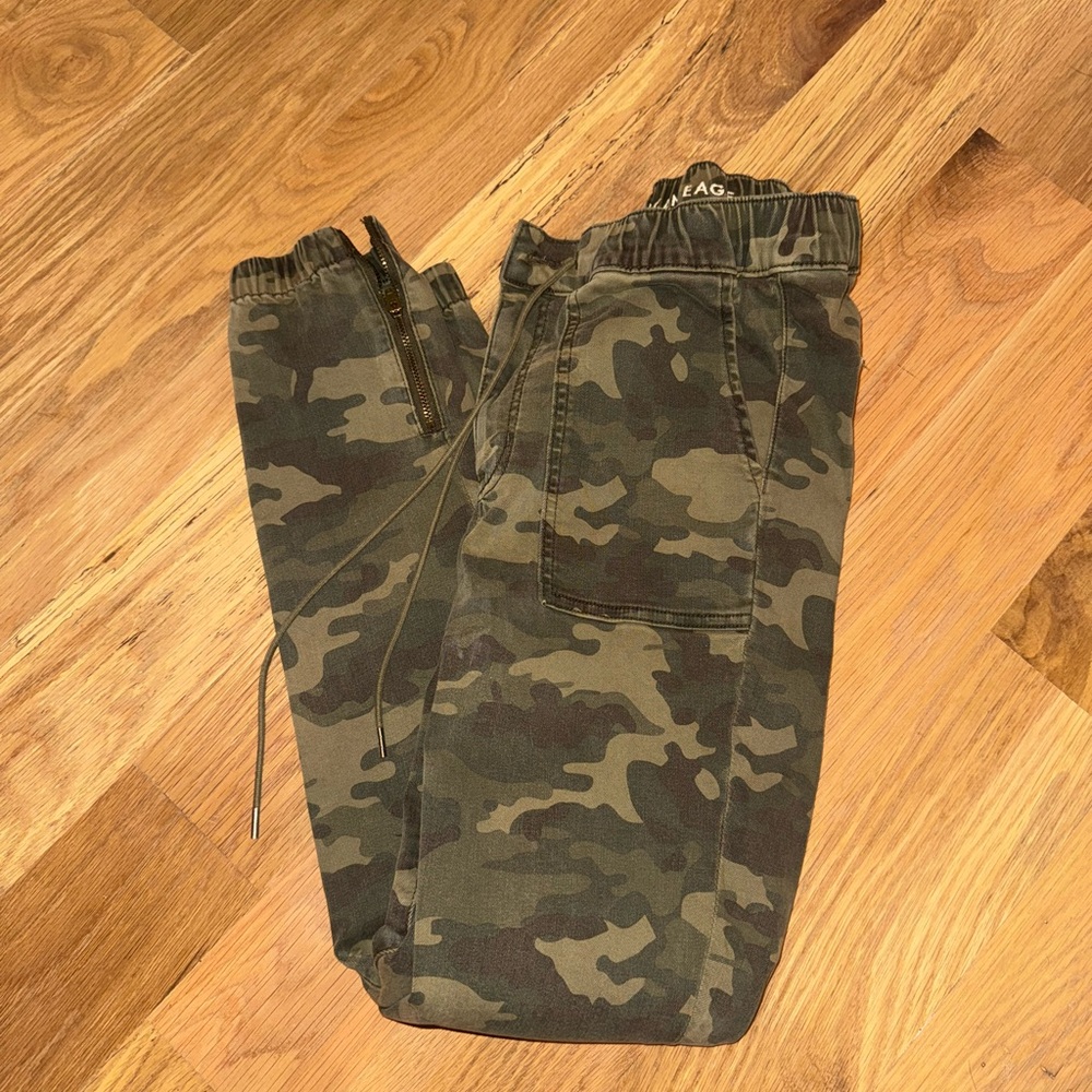 American Eagle Outfitters Camo Joggers